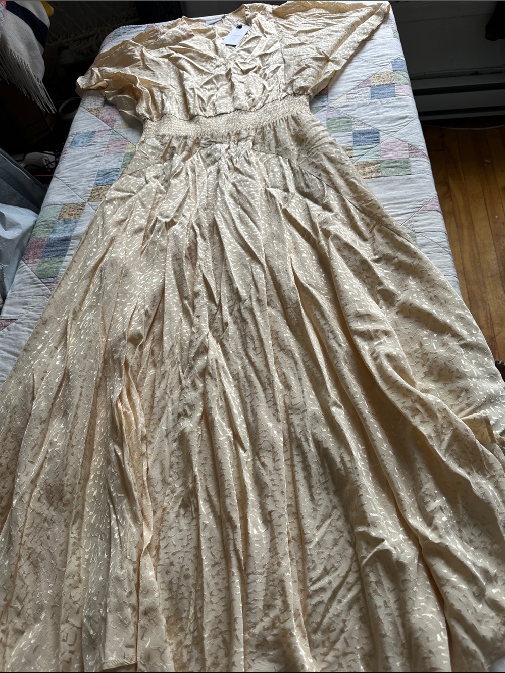 H—Elegant Cream Metallic Maxi Dress